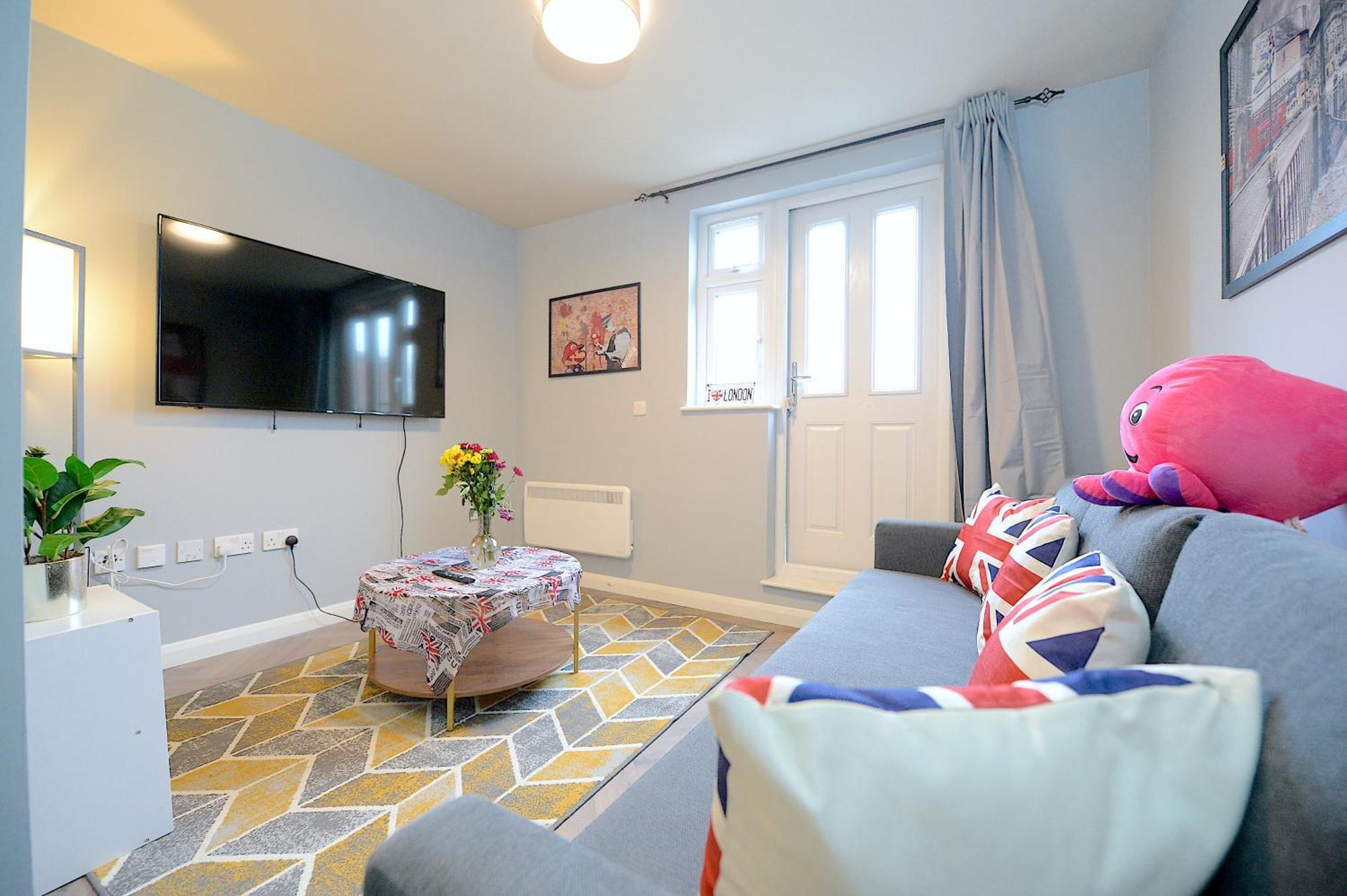 Ferienwohnung 2 Bed Terraced Flat Piccadilly Line London Exterior foto